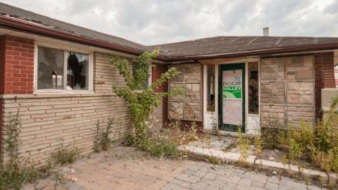 A House is not a Stone - IMG_4471swUM.jpg