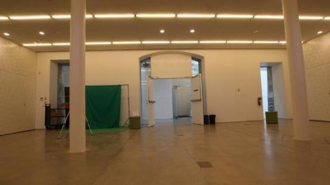 The 15 Million Dollar Tour - IMG_34592zE.jpg