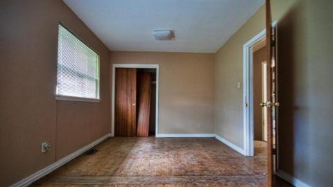 Mold House - IMG_4548sLD5.jpg