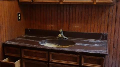 Gloomy '19 - DSC08957qNm.jpg