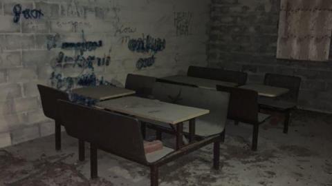 Night Visit - F5E05C9F-89B1-4090-9205-E9B232245C7D47a.jpg