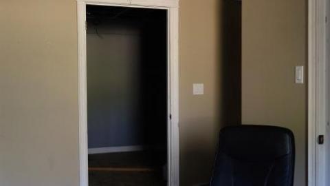 Bricks Have Legs '20 - DSC01667rHy.jpg