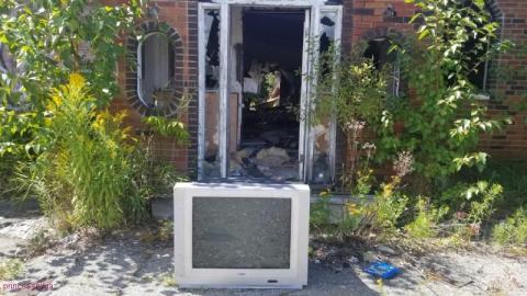 Pit Stop - DSC_0108O5O.jpg