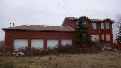 Possum Queen Hall Nov '19 - DSC01353Tax.jpg