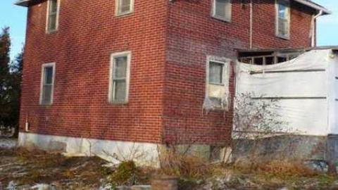 Clarks - Clark-Farm2.jpg