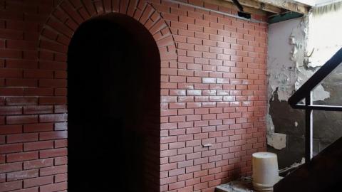 Basement Arch Nov '19 - DSC02190Zc8.jpg