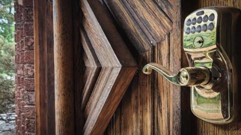 Photo from Titanic Staircase 