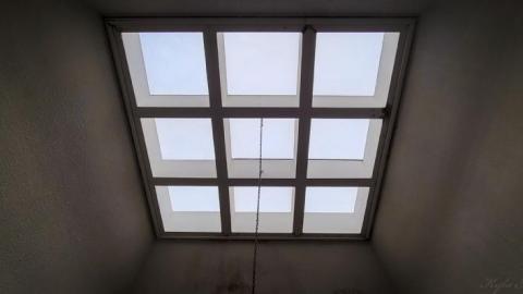 Titanic Staircase  - PSX_20200910_190943iy2.jpg