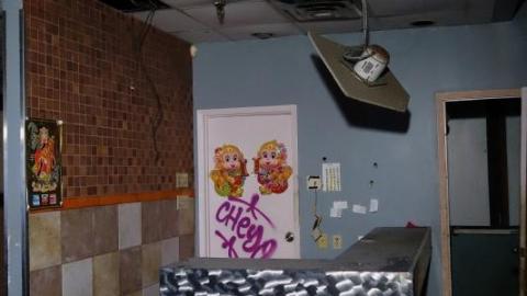 3 Visits Dec '19 - DSC03374Hlt.jpg