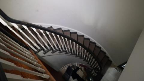 Kinda Boring  - IMG_2405bKJ.jpg