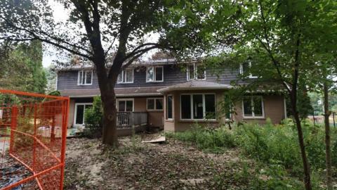 Kinda Boring  - IMG_2409CWl.jpg