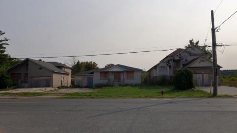 Charcoal Escape Sept '20 - DSC012949HR.jpg