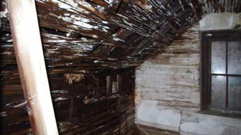 Fenel Rd home interior views - Upstairs room.jpg