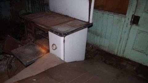 Fenel Rd home interior views - Kitchen.jpg