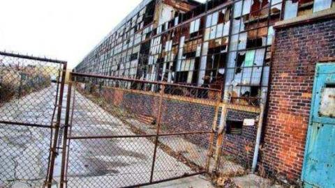 basse's gallery - Seminole-Manufacturing-Plant2.jpg