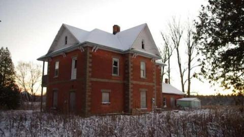 Big Red - Exterior facing highway intersection.jpg