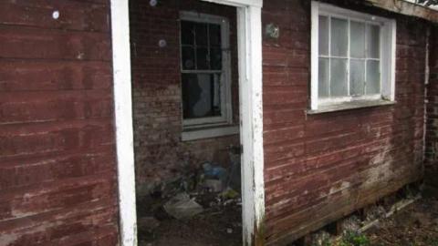 Outside - House - 07.jpg