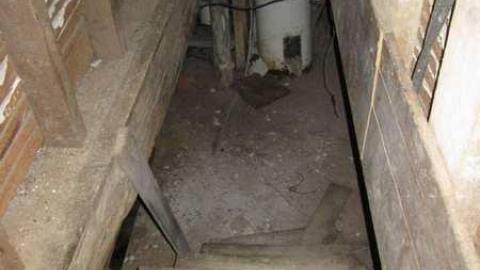 Inside - House - Bsmt - 03.jpg