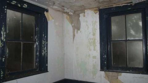 Inside - House - Dining - 03.jpg