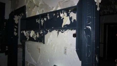 Inside - House - Kitchen - 02.jpg