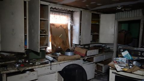 Went For The Bed 3/20 - DSC05391.JPG