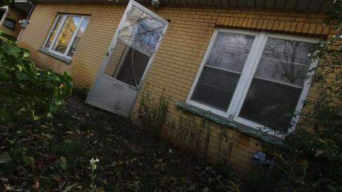 What is a "Realtors Lock"? - IMG_6289 scaled down.jpg