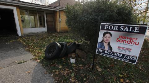 What is a "Realtors Lock"? - IMG_6292 scaled down.jpg