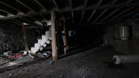 Photo from Caulked Stone