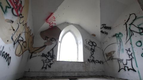 Caulked Stone - IMG_6460 scaled down.jpg