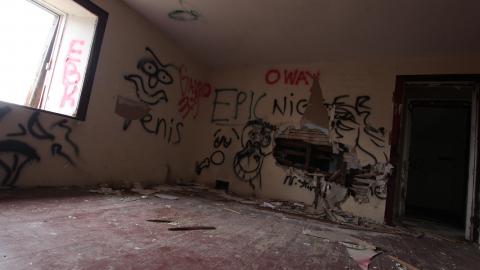 Caulked Stone - IMG_6456 scaled down.jpg