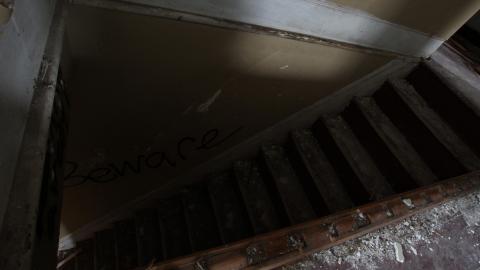 Caulked Stone - IMG_6462.JPG