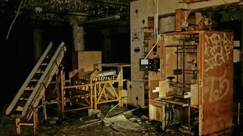 Rotten-Candy: McCormick's at Night - 20201027_213029_copy_3991x5320.jpg