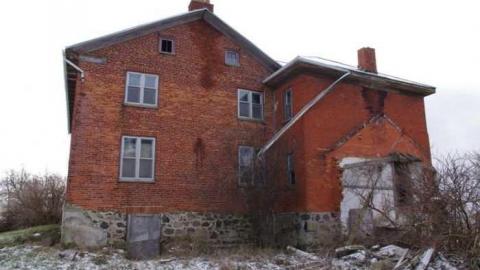 3662 Perth Road 107 - South-of-Shakespeare2.jpg