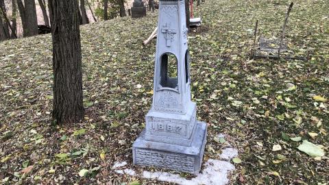 Wilson's Hill Pioneer Cemetery - Wilson Cemetery (52)-min.JPG