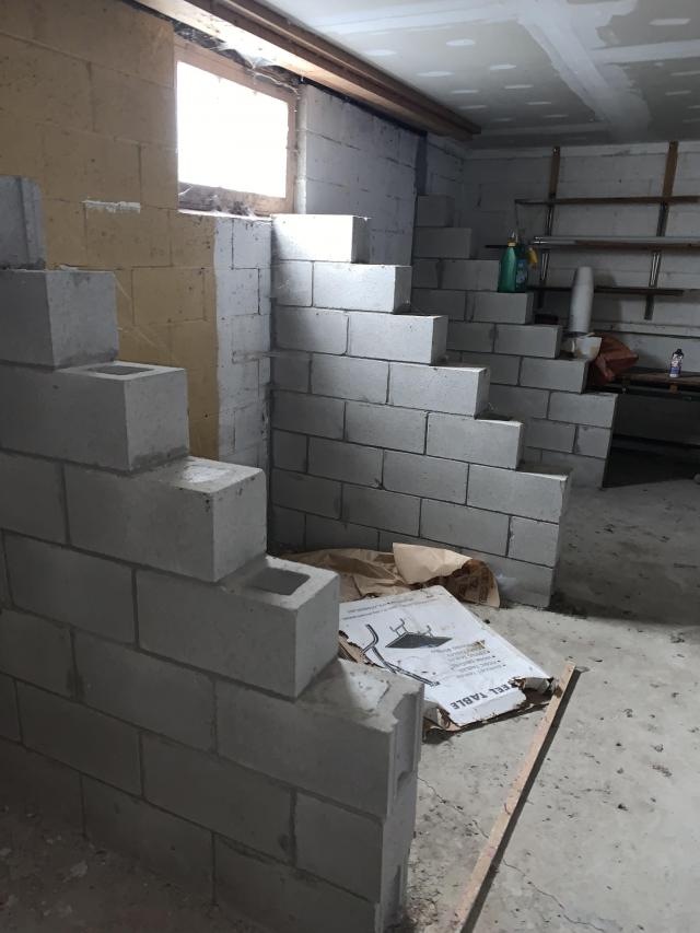 Surprise office space - IMG_8489.JPG