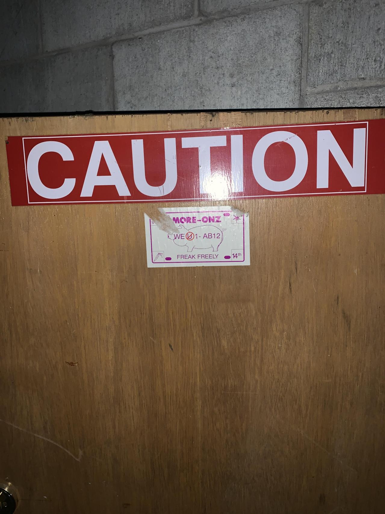 Surprise office space - IMG_8496.JPG