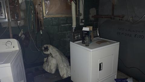 House beside a Cemetery photo 4