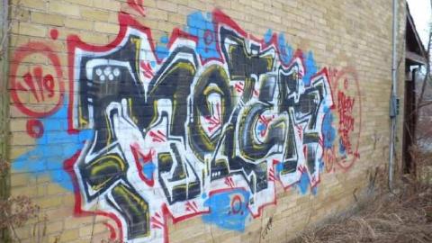 yellow house - Zoned-for-1200013.jpg