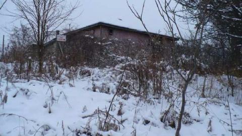 The Sinking House photo 4