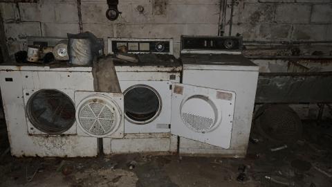 December 5 - 90's Time Capsul - IMG_0762.JPG