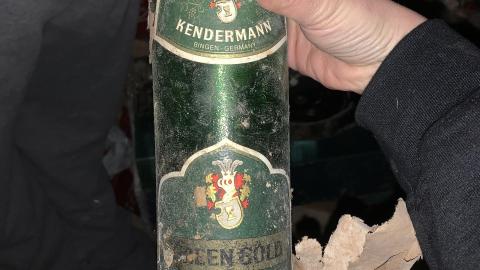 December 5 - 90's Time Capsul - IMG_0801.JPG