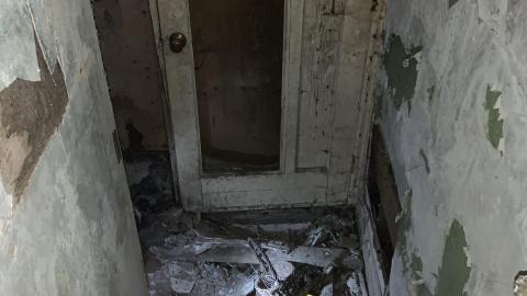 December 5 - 90's Time Capsul - IMG_0731.JPG