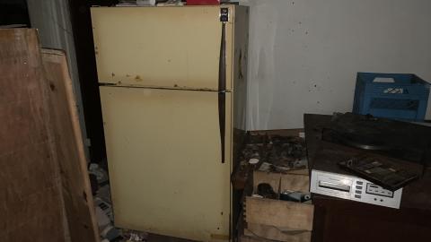 December 5 - 90's Time Capsul - IMG_0605.JPG