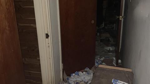 December 5 - 90's Time Capsul - IMG_0641.JPG