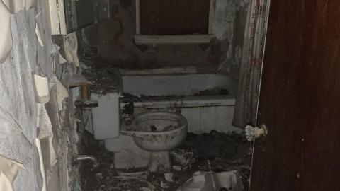 December 5 - 90's Time Capsul - IMG_0642.JPG