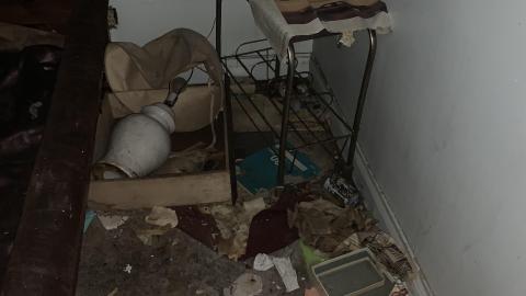 December 5 - 90's Time Capsul - IMG_0650.JPG