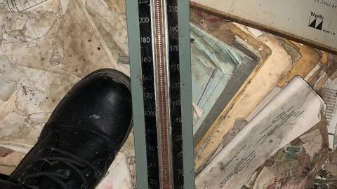 December 5 - 90's Time Capsul - IMG_0661.JPG