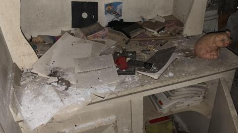 December 5 - 90's Time Capsul - IMG_0682.JPG