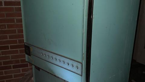 December 5 - 90's Time Capsul - IMG_0692.JPG