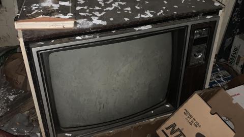 December 5 - 90's Time Capsul - IMG_0698.JPG